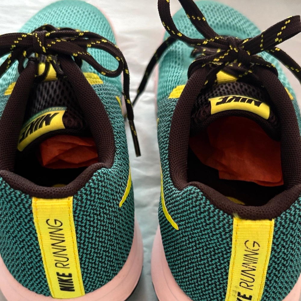 Nike Teal and Yellow Running Shoes